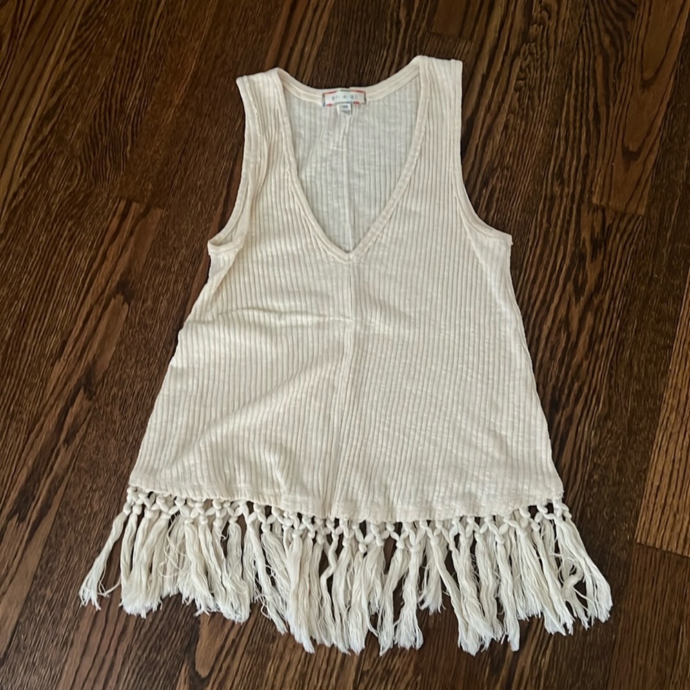 🩷NWOT🩷 Eri + Ali by Anthropologie cream tassel tank!